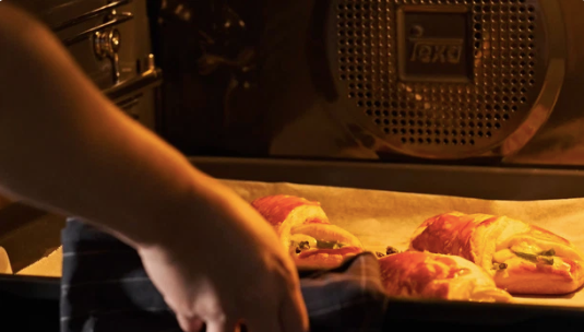 Horno Multifunción con sistema de limpieza HydroClean de 60 cm